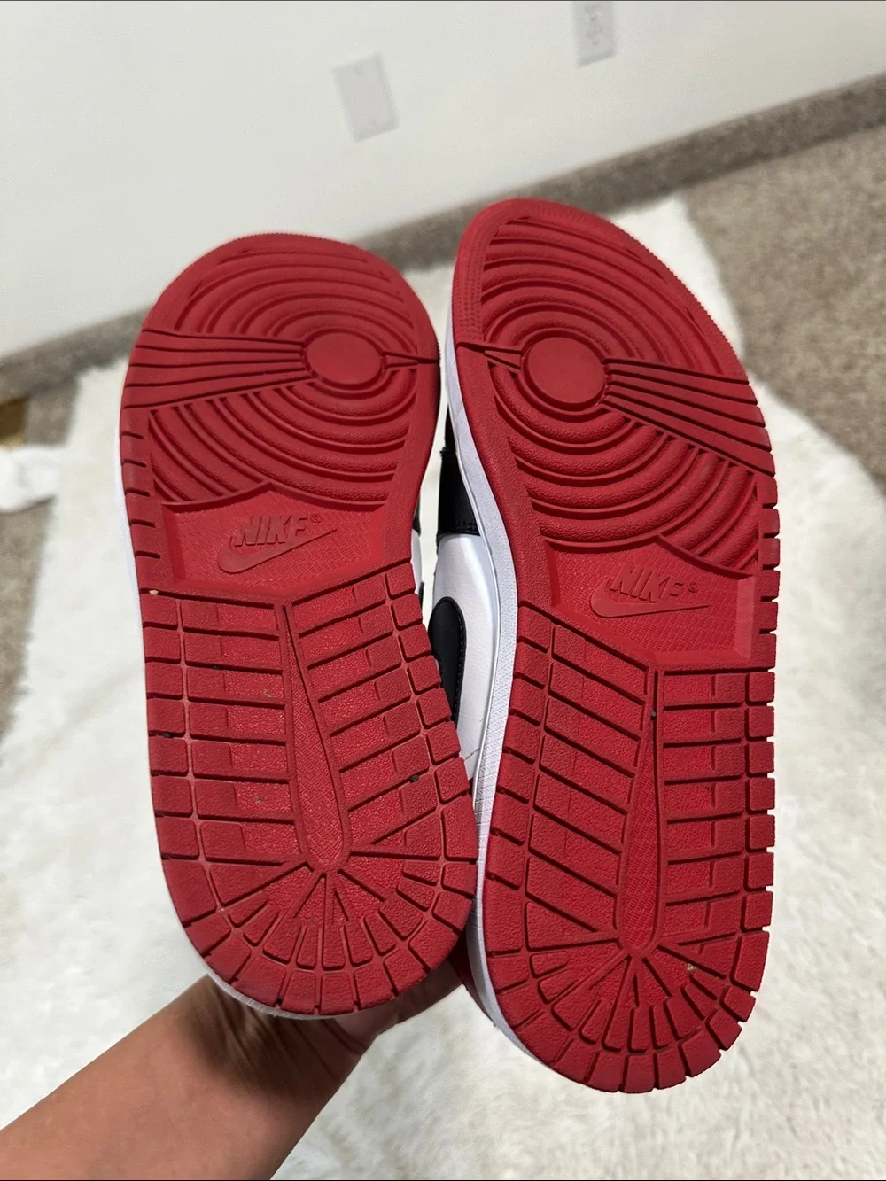 ❤️ Jordan 1 Low Bred Toe 2.0 Shoe